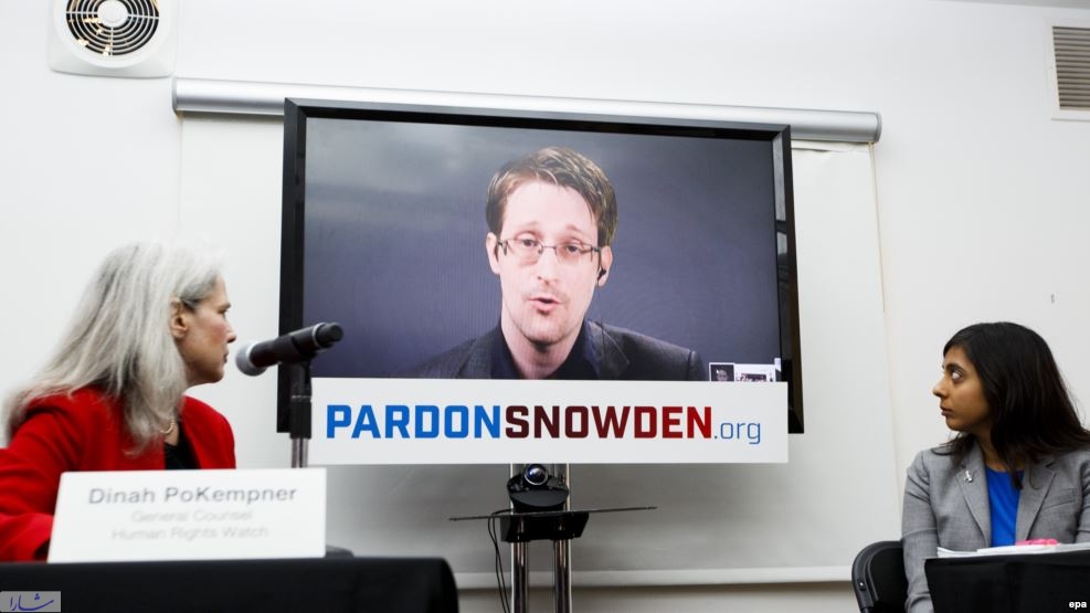حمایت برنی سندرز از کمپین «اسنودن را عفو کنید»