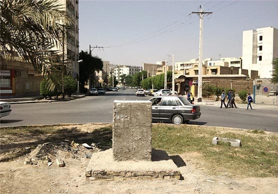 مجسمه سرقت شده حافظ