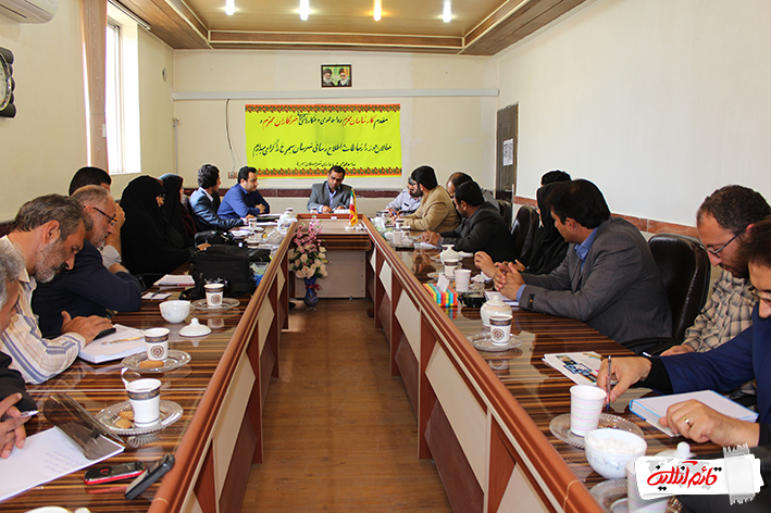 نشست هم‌اندیشی خبرنگاران و مسئولین روابط عمومی ادارات سیمرغ/ گزارش تصویری