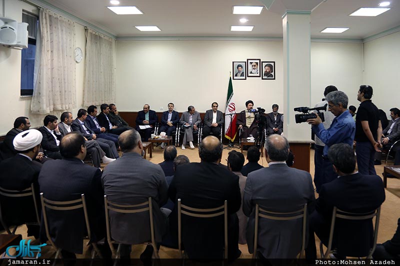 گزارش تصویری دیدار اعضای شورای هماهنگی روابط عمومی های دستگاه های اجرایی با یادگار امام
