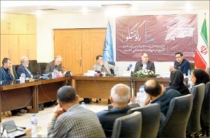 گزارش نشست «کارکرد رسانه‌های فارسی زبان خارج کشور در حوادث اخیر» در مؤسسه اطلاعات