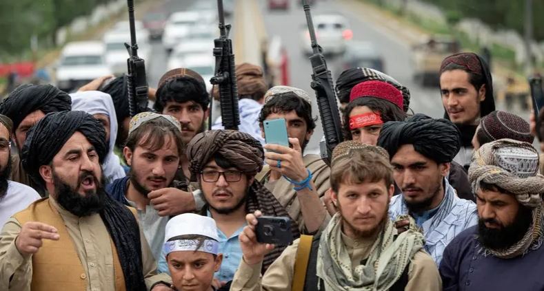 ادامه سانسور و ممنوعیت طالبان علیه فعالیت‌های‌ رسانه‌ای در افغانستان