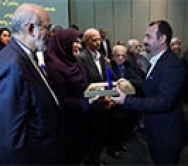 اهدای «جایزه رهبری فکری مسئولیت اجتماعی» به رییس انجمن روابط‌عمومی آذربایجان شرقی